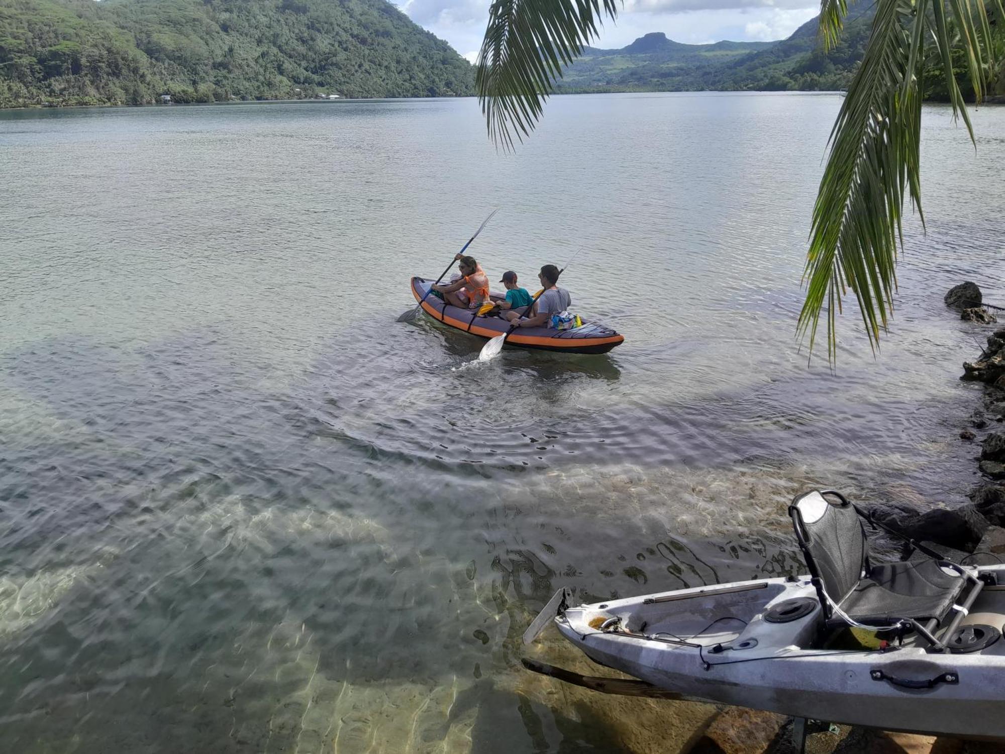 Villa De La Baie Raiatea - Bord De Mer Утуроа Екстериор снимка