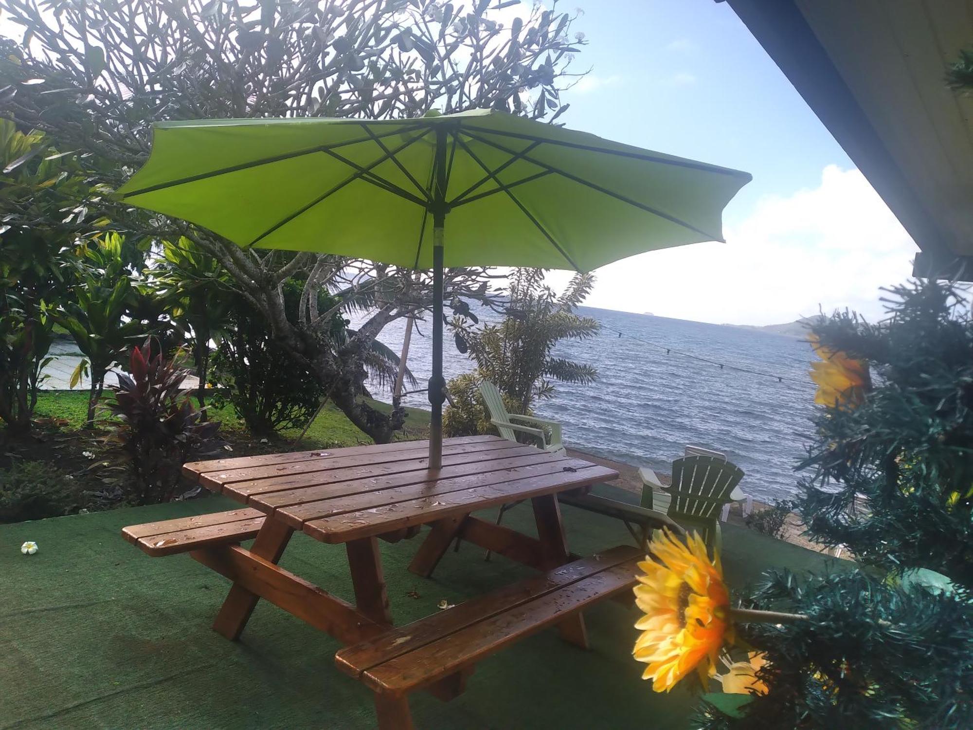 Villa De La Baie Raiatea - Bord De Mer Утуроа Екстериор снимка